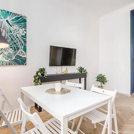 Chill Ogrodowa Apartment Warsaw